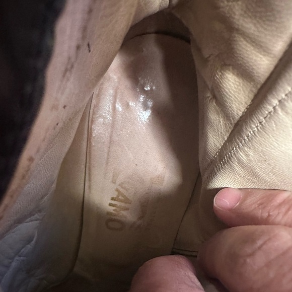 SALVATORE FERRAGAMO ITALIAN LEATHER ANKLE BOOTS WITH GANCINI BIT ZIPPER SIZE 7 - Picture 12 of 16